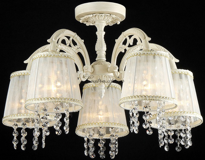 Новый ассортимент люстр по акционным ценам!